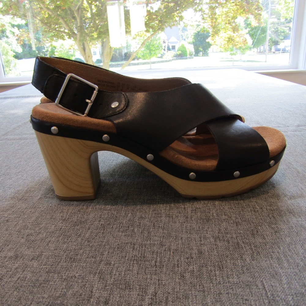 Clarks Chunky High Heel
